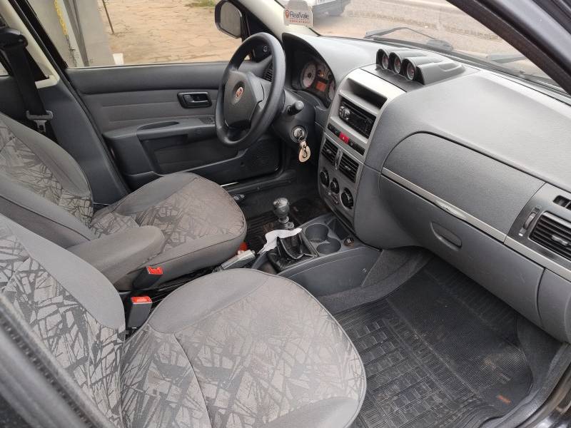 FIAT - PALIO - 2009/2010 - Preta - R$ 36.900,00