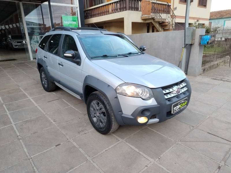FIAT - PALIO - 2009/2009 - Prata - R$ 38.900,00