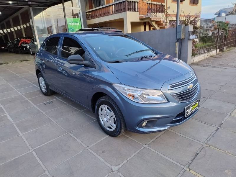 CHEVROLET - ONIX - 2015/2015 - Azul - R$ 46.990,00