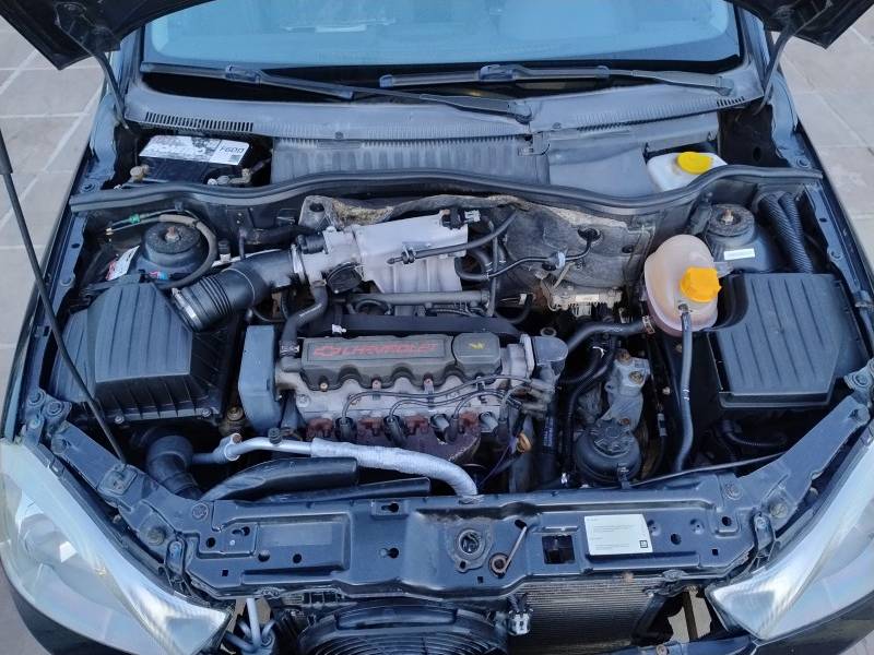 CHEVROLET - CORSA - 2004/2004 - Preta - R$ 19.990,00