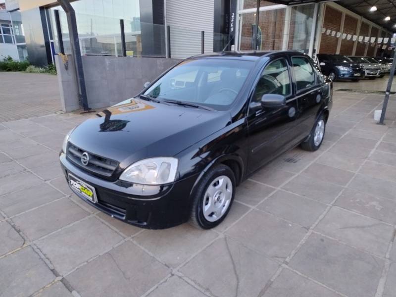 CHEVROLET - CORSA - 2004/2004 - Preta - R$ 19.990,00