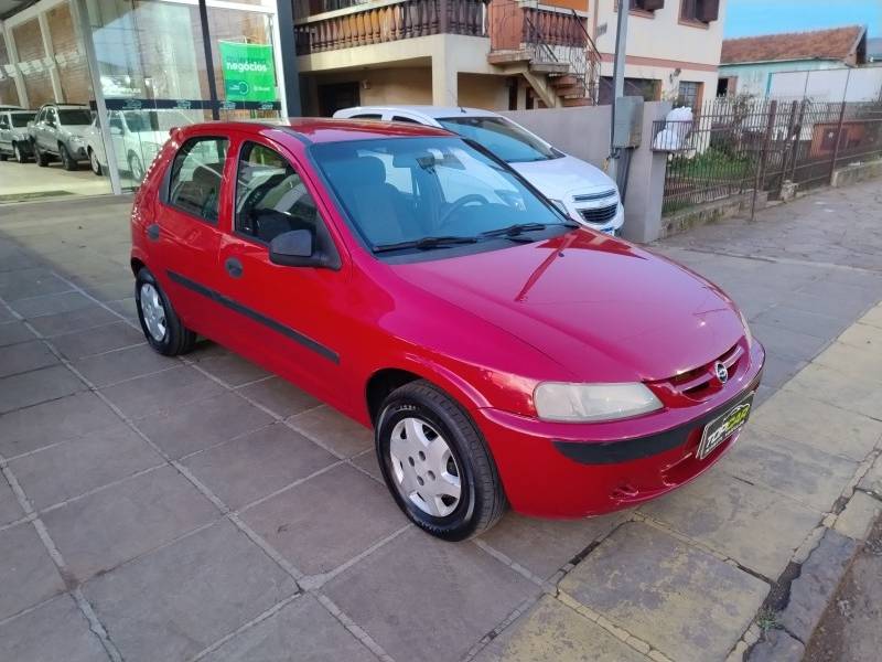 CHEVROLET - CELTA - 2003/2003 - Vermelha - R$ 15.900,00