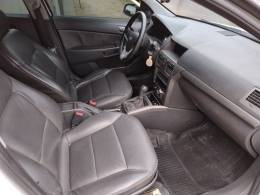 CHEVROLET - VECTRA - 2007/2008 - Branca - R$ 34.900,00