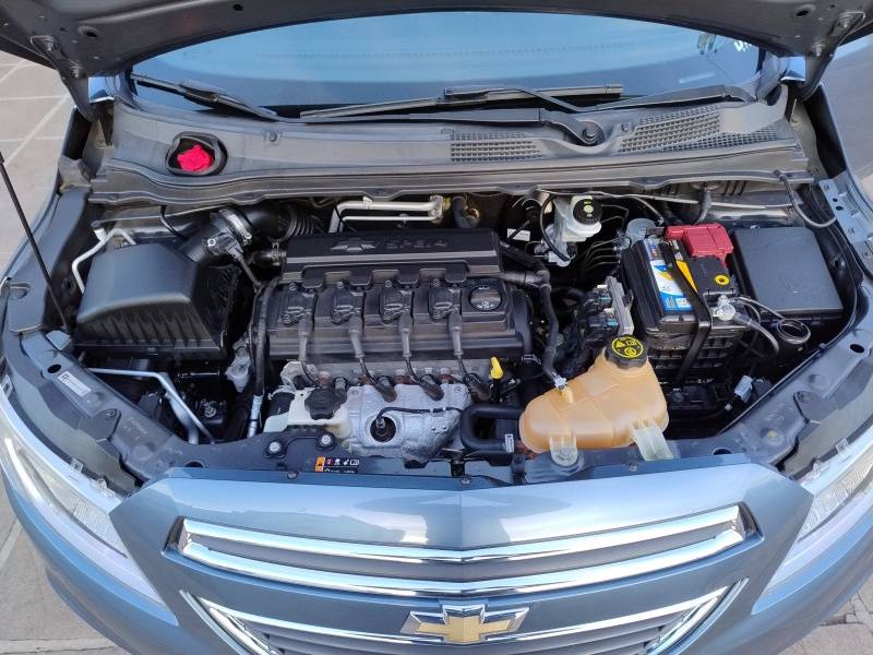 CHEVROLET - ONIX - 2015/2015 - Azul - R$ 46.990,00