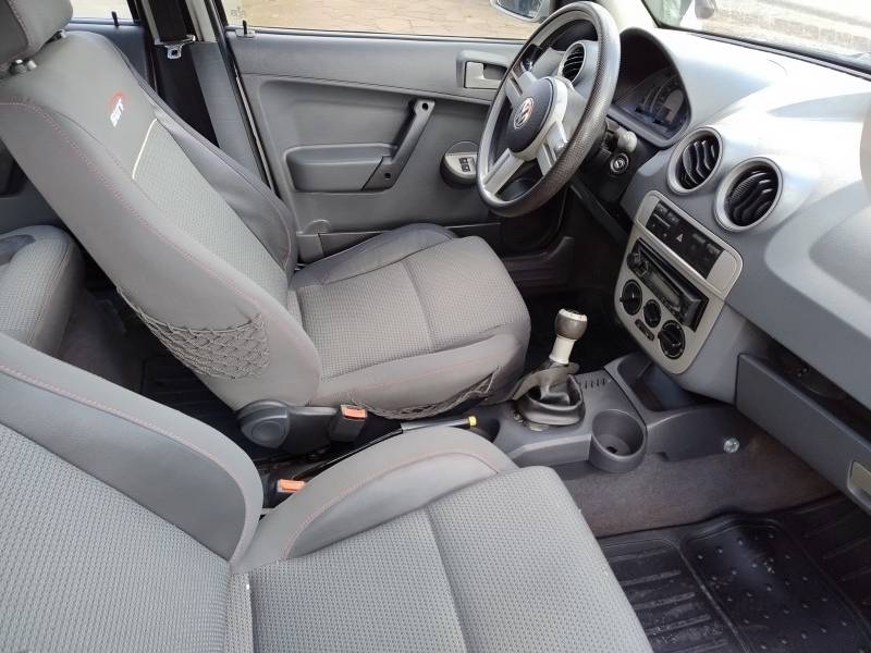 VOLKSWAGEN - PARATI - 2008/2009 - Prata - R$ 39.900,00