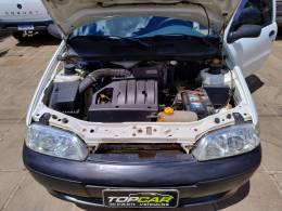 FIAT - PALIO - 2005/2005 - Branca - R$ 17.900,00