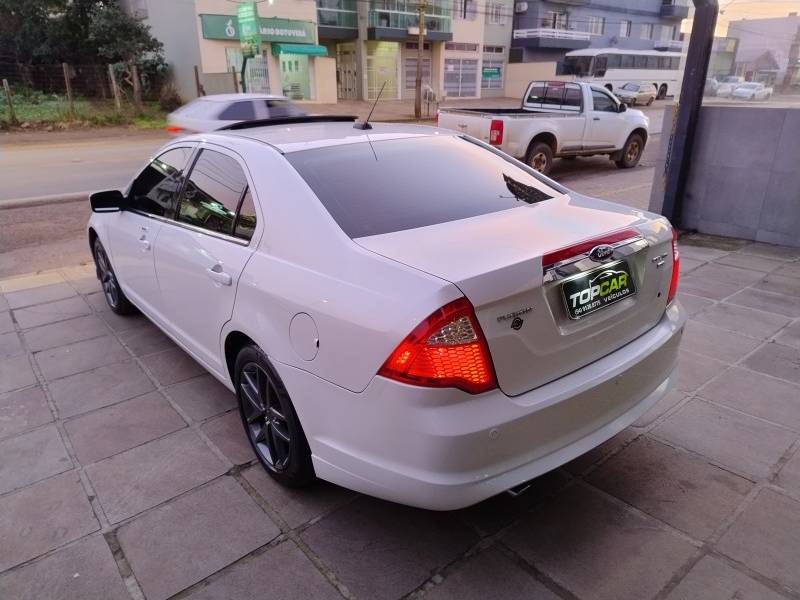 FORD - FUSION - 2009/2010 - Branca - R$ 49.900,00