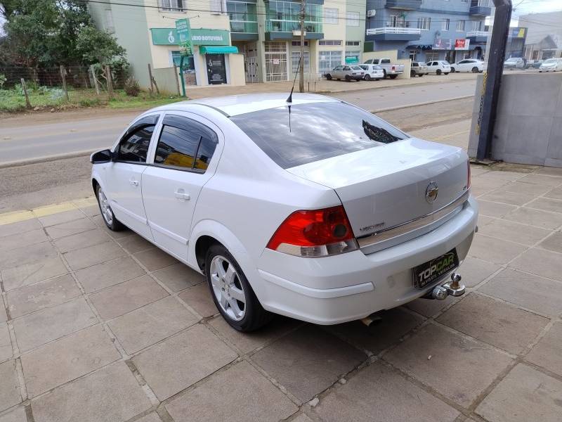 CHEVROLET - VECTRA - 2007/2008 - Branca - R$ 34.900,00