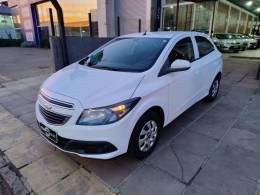 CHEVROLET - ONIX - 2014/2014 - Branca - R$ 43.900,00