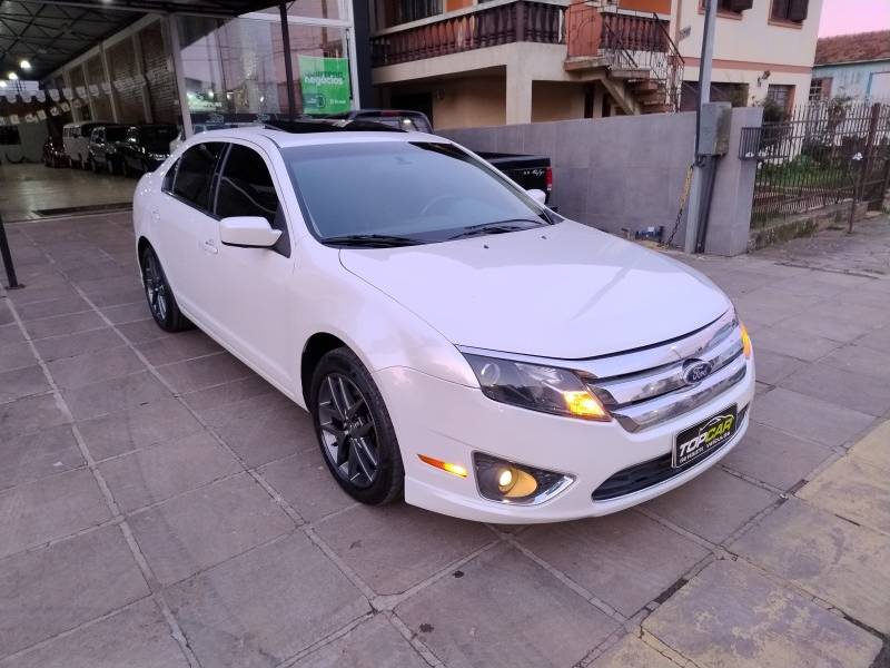 FORD - FUSION - 2009/2010 - Branca - R$ 49.900,00