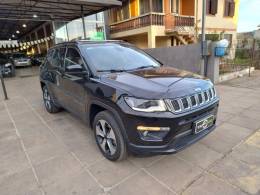 JEEP - COMPASS - 2017/2018 - Preta - R$ 95.900,00