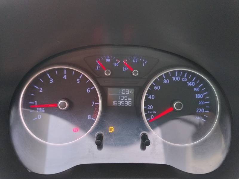 VOLKSWAGEN - VOYAGE - 2009/2009 - Prata - R$ 32.900,00