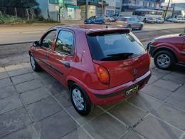 CHEVROLET - CELTA - 2003/2003 - Vermelha - R$ 15.900,00