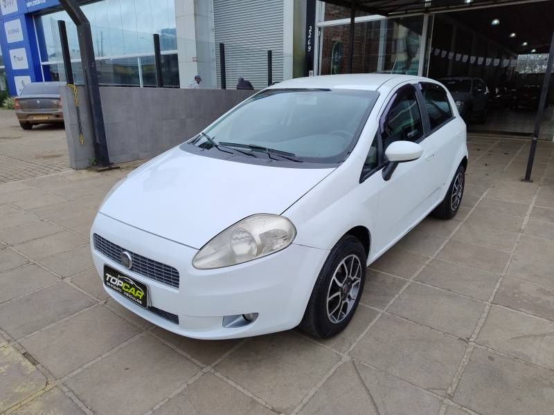 FIAT - PUNTO - 2009/2010 - Branca - R$ 33.900,00